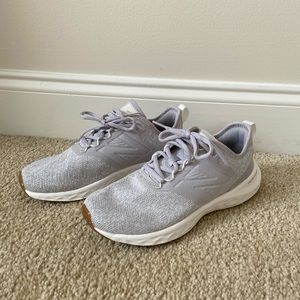 New Balance sz 8 Women’s Fresh Foam shoes